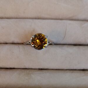 Fragrant Jewels Silver Ring with Amber Gem